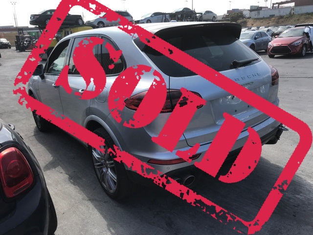 Wp1ae2a21hla75557 vehicle20190809172455