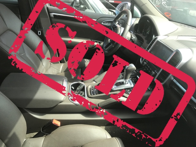 Wp1ae2a21hla75557 vehicle20190809172445