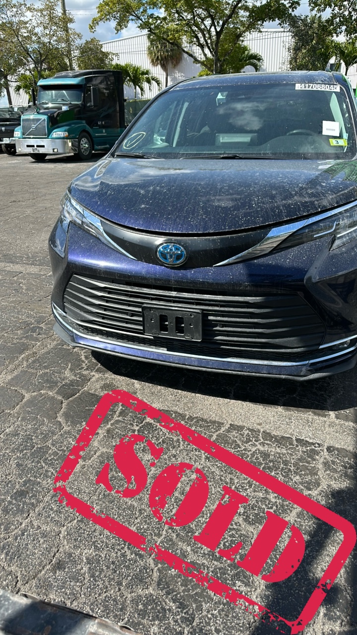 2023 toyota sienna xle 5