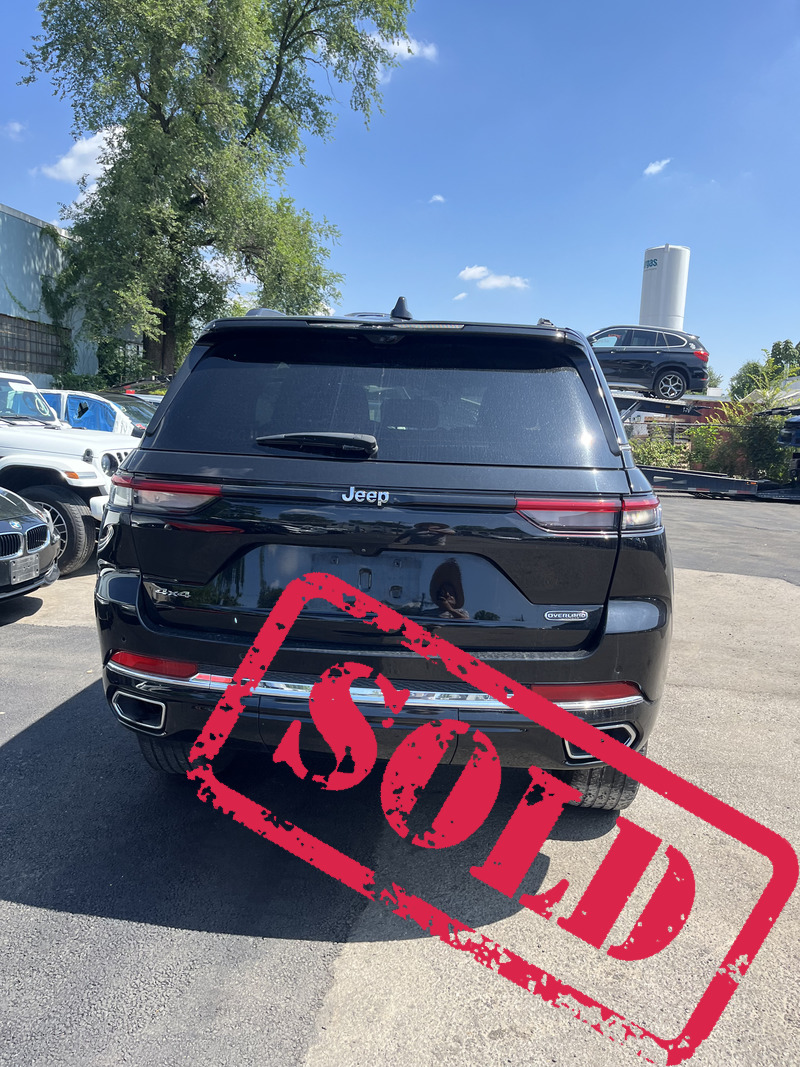 2022 jeep grand cherokee 2