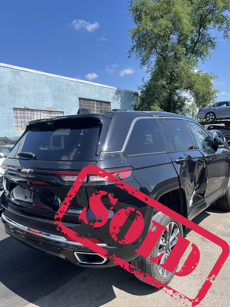 2022 jeep grand cherokee 6