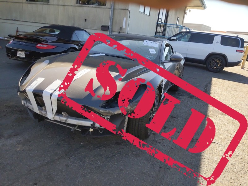 2019 aston martin db11 zabrac czesci paleta 14