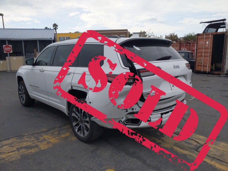 2022 jeep grand cherokee 11