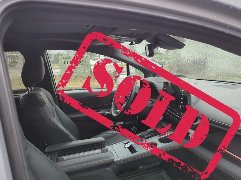 2022 toyota sienna 17