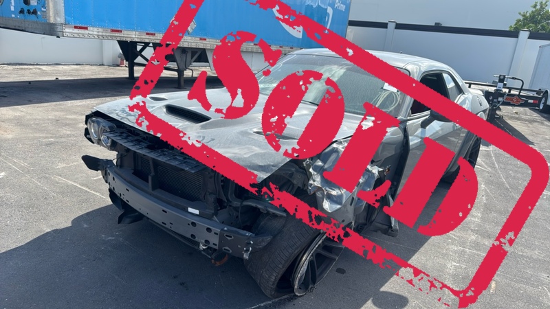 2023 dodge challenger r t 18