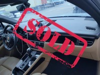 2022 porsche macan 32