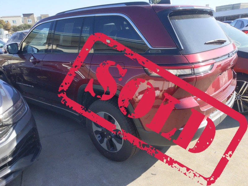 2023 jeep grand cherokee 26