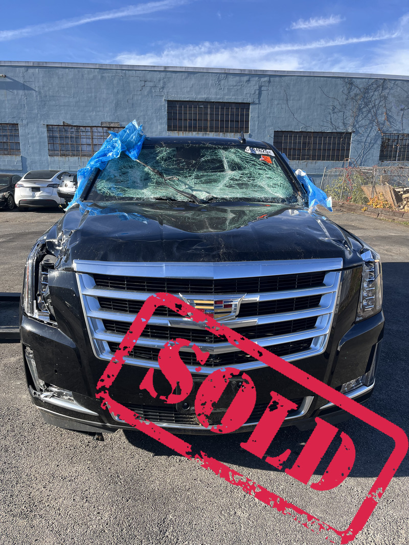 2020 cadillac escalade 4