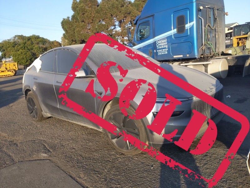 2026 tesla model y zabrac czesci 7