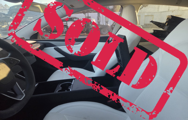 2026 tesla model y zabrac czesci 34