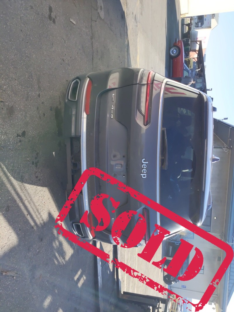 2023 jeep grand cherokee 29