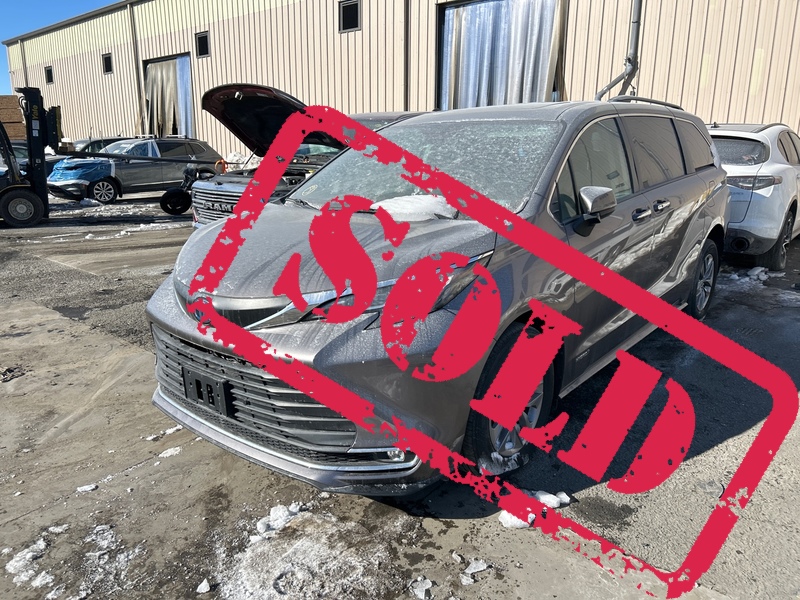 2021 toyota sienna xle 4