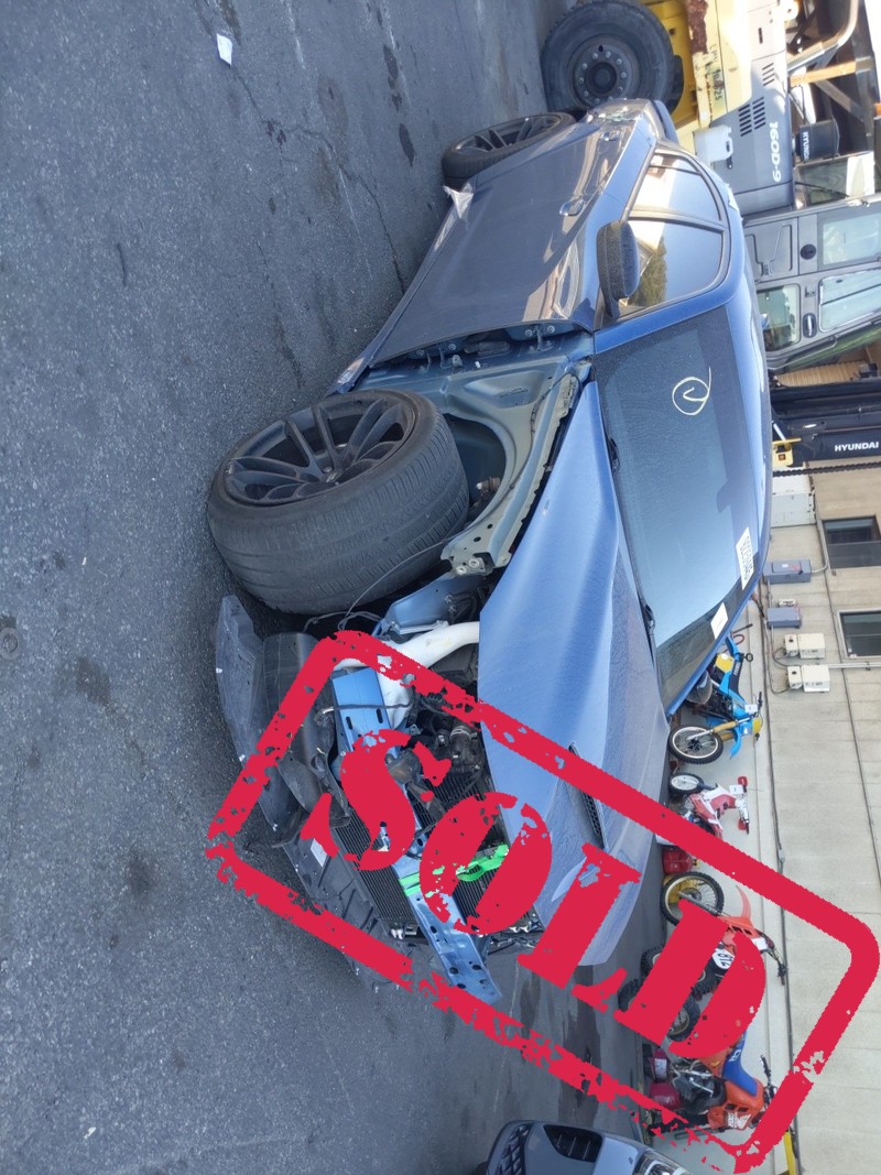 2023 dodge charger zabrac czesci 1