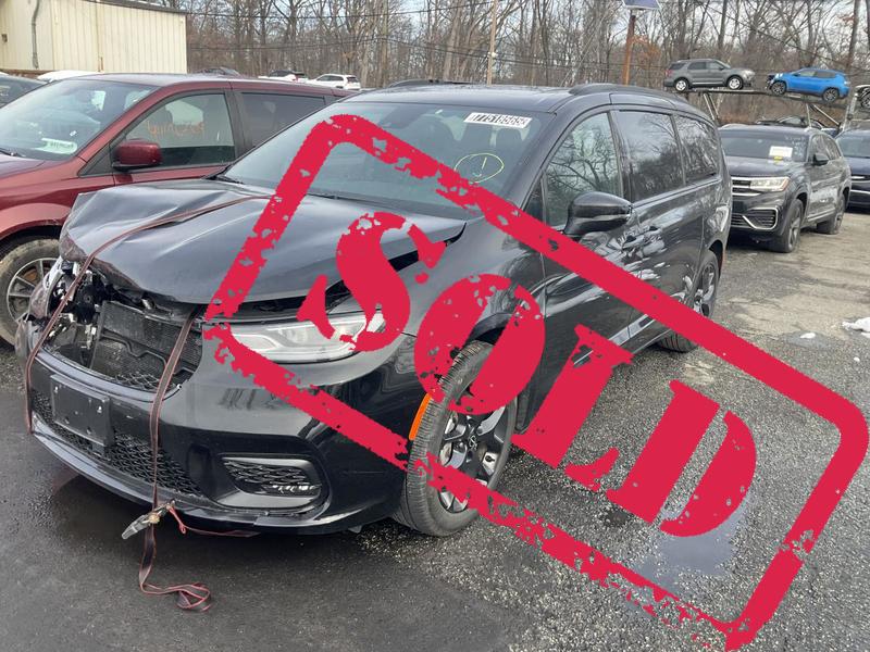 2026 chrysler pacifica 2