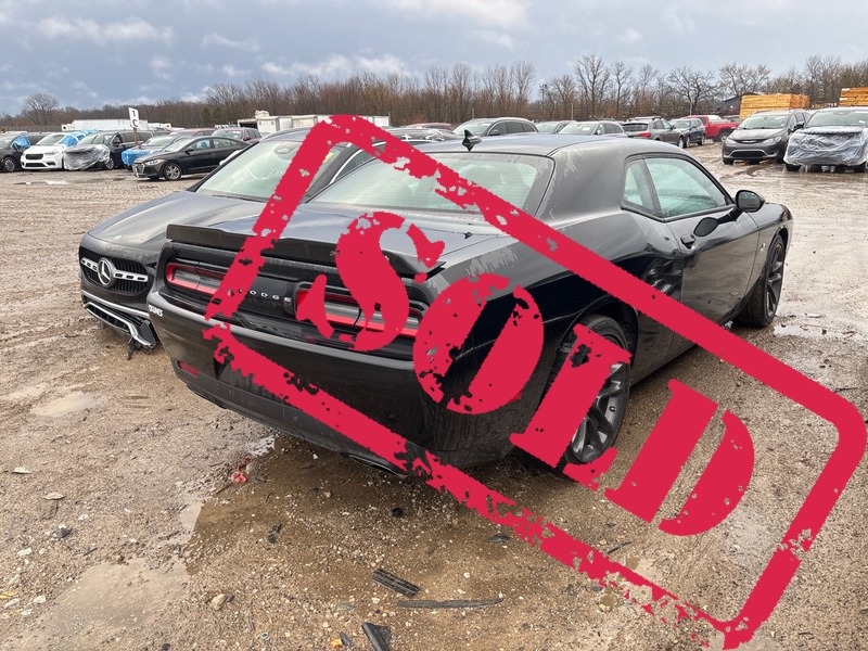 2023 dodge challenger 1