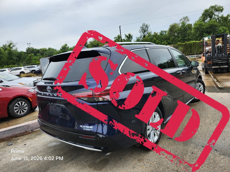 2022 toyota sienna platinum 7 passenger 3